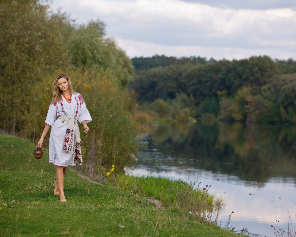 Nude girl Slavic women in Osaka