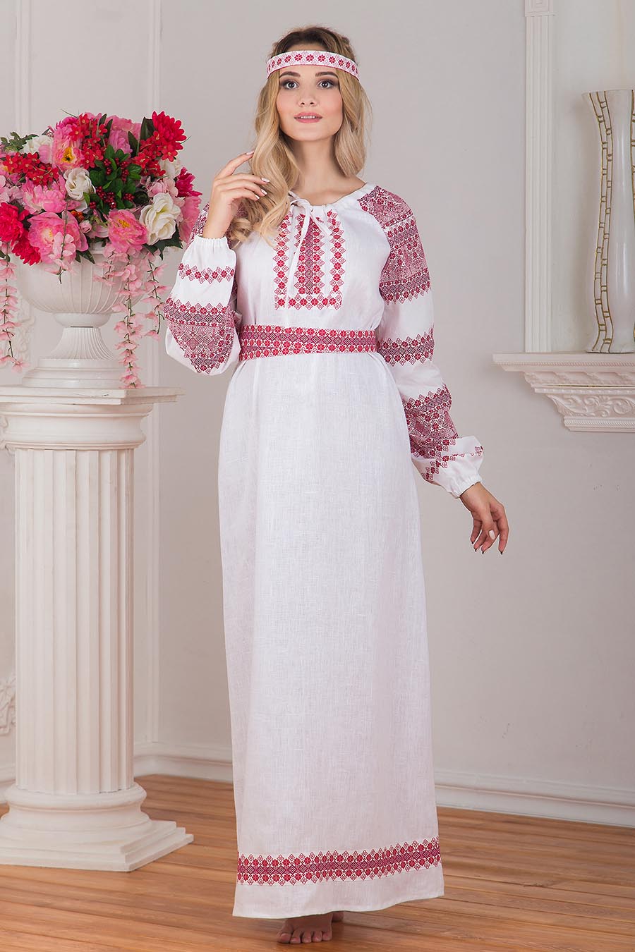 A playful frame from Women in Slavic costumes — online in Osaka