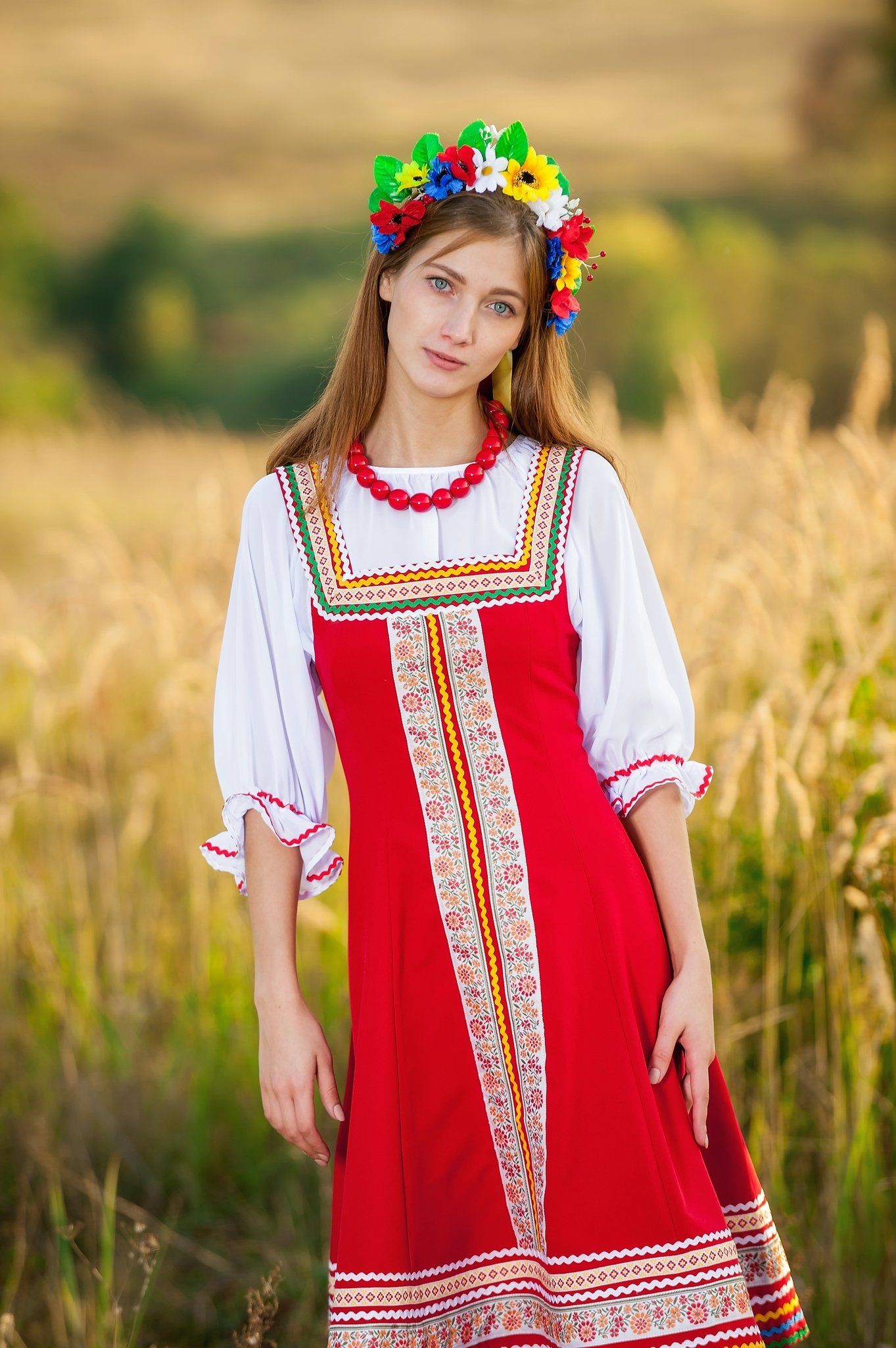 Women in Slavic costumes in Osaka — step in, relax, and chat live